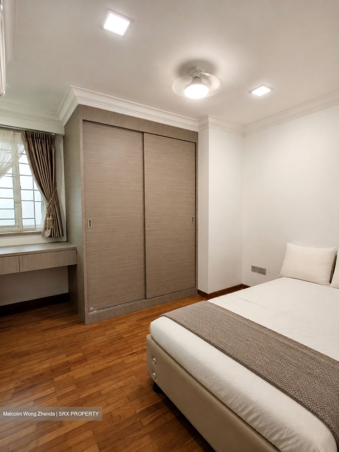 Evergreen Park (D19), Apartment #610695271
